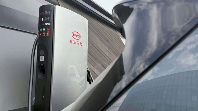 特来电领跑兆瓦级闪充：充电桩最大功率可达1600kW(图3)